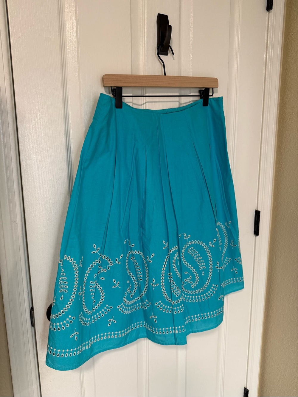 TALBOTS Turquoise High-Low Embroidered Skirt